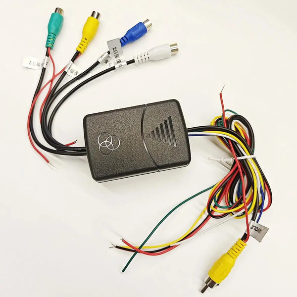 Modulo di Controllo Video Auto 2–4 Telecamere | Sistema di Commutazione Automatica per Retromarcia, Segnalatori e Vista Frontale