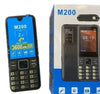 Cellulare M200 | Dual SIM, Batteria 3600 mAh, Torcia LED, Radio FM, Schermo 2.4”