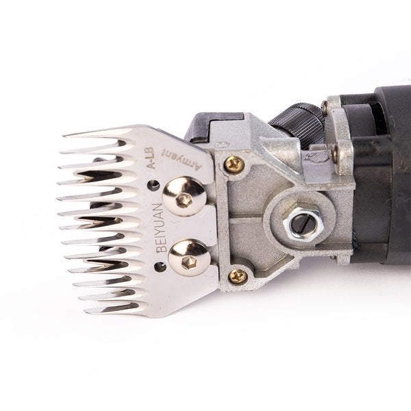 TOSATRICE PROFESSIONALE MULINSEN 750W – PER PECORE, CAVALLI E ANIMALI DA FATTORIA